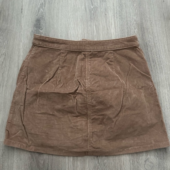 Express Tan Button-Front Skort - Picture 2 of 3
